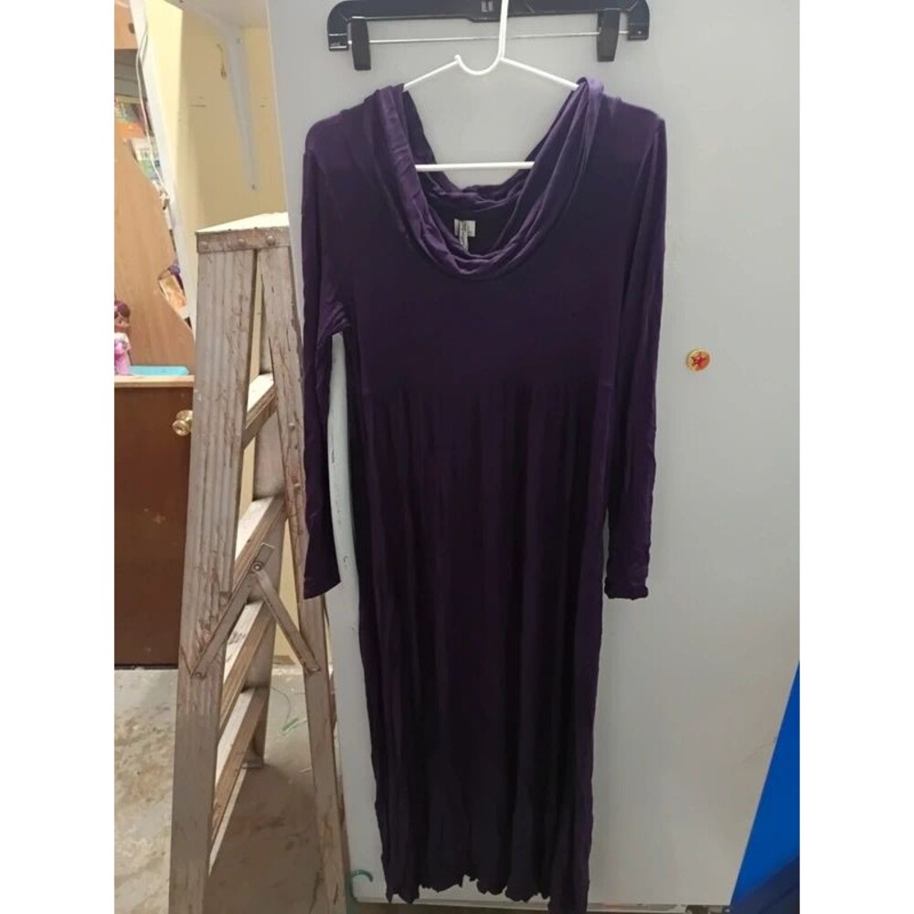 Purple size medium maternity photo shoot dress